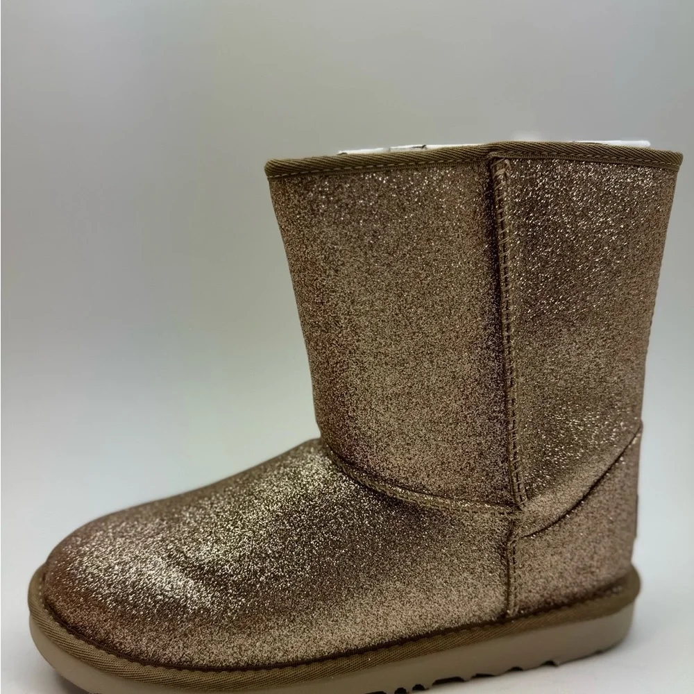 Ugg classic boots girls youth size 5.0 gold glitter NEW with box